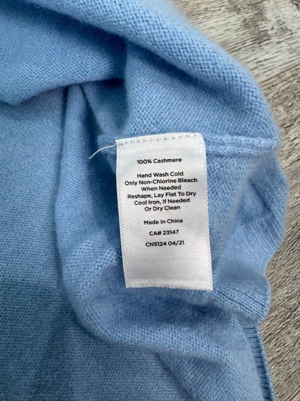 Talbots Light Blue Pure Cashmere Cowl Neck Long Sleeve Sweater Size Medium F12 - Picture 4 of 5
